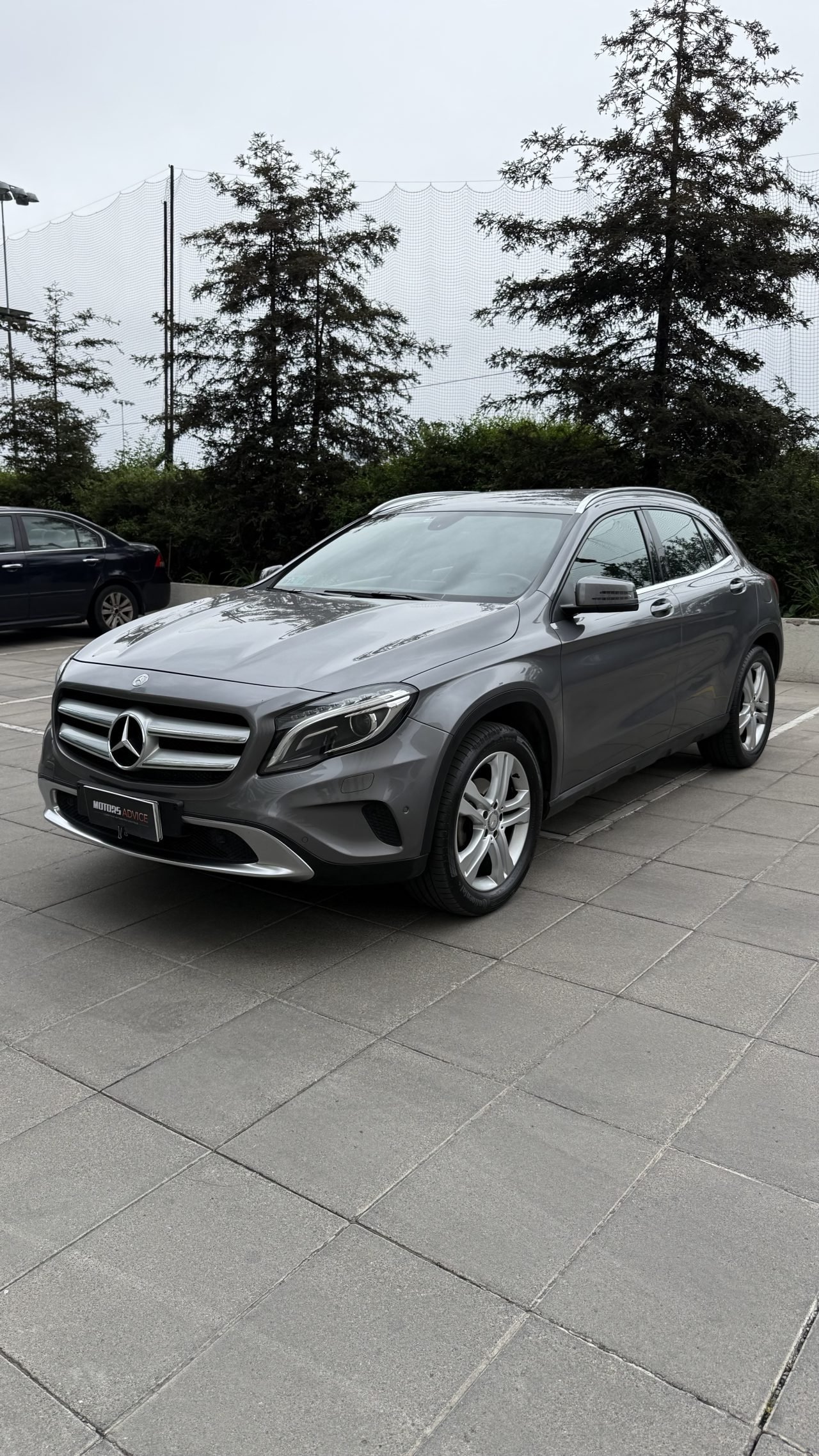 Mercedes benz GLA 200